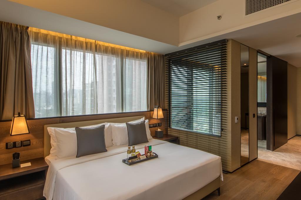 I'M Hotel Makati City Екстер'єр фото Deluxe Suite