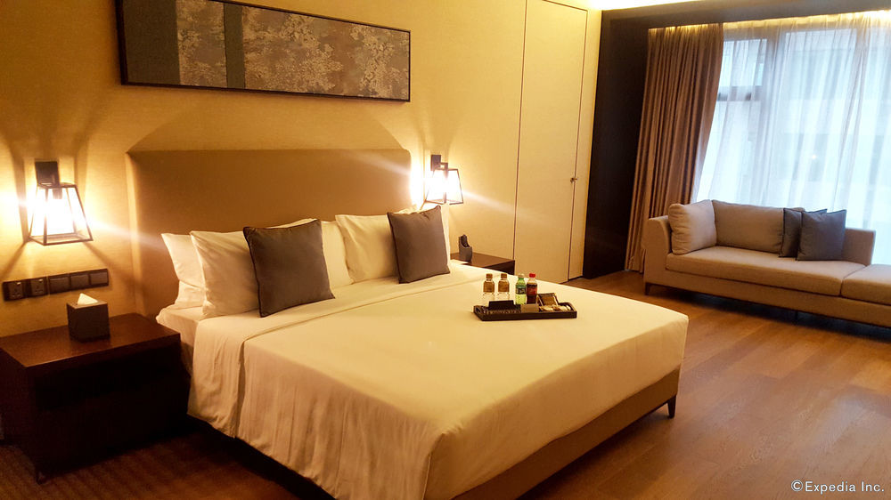 I'M Hotel Makati City Екстер'єр фото Deluxe Room